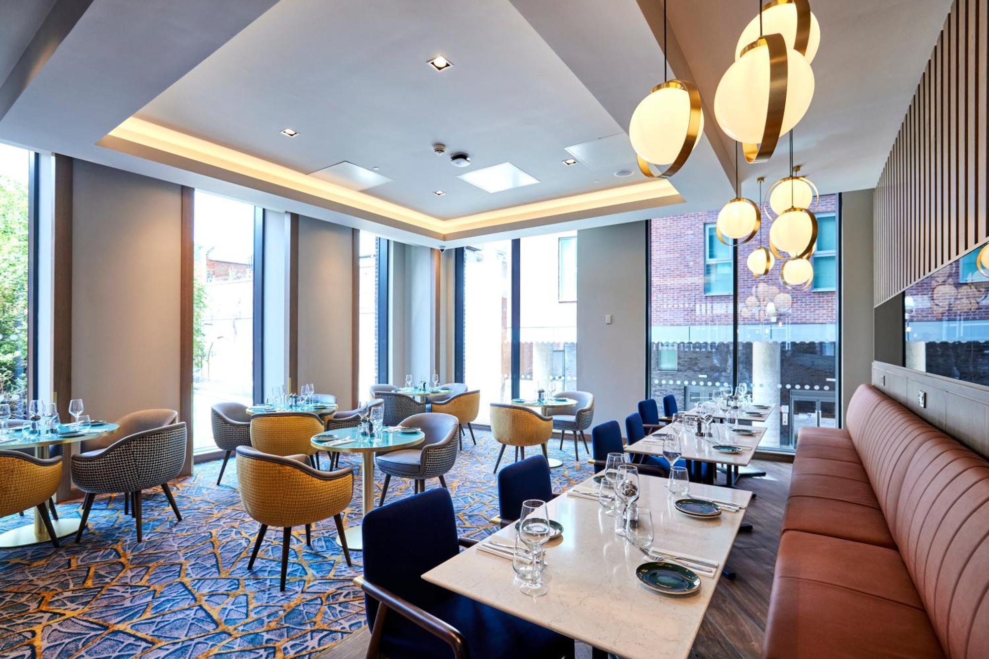 Maldron Hotel Manchester Cathedral Quarter Солфорд Экстерьер фото